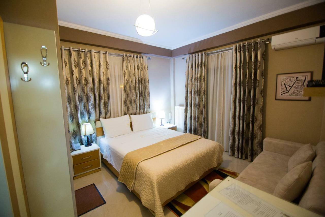 Dea Hotel 2002 Корча Экстерьер фото