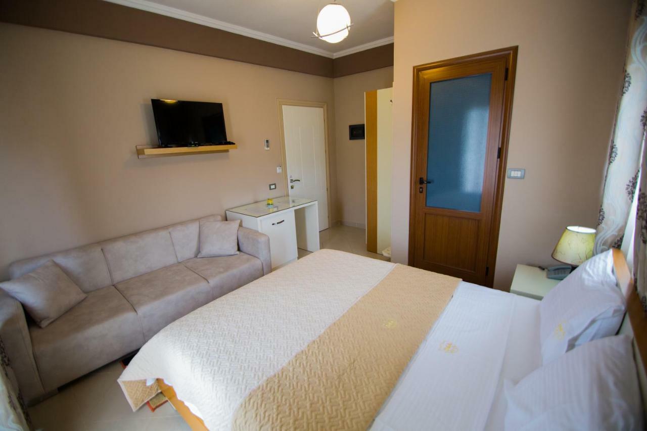 Dea Hotel 2002 Корча Экстерьер фото