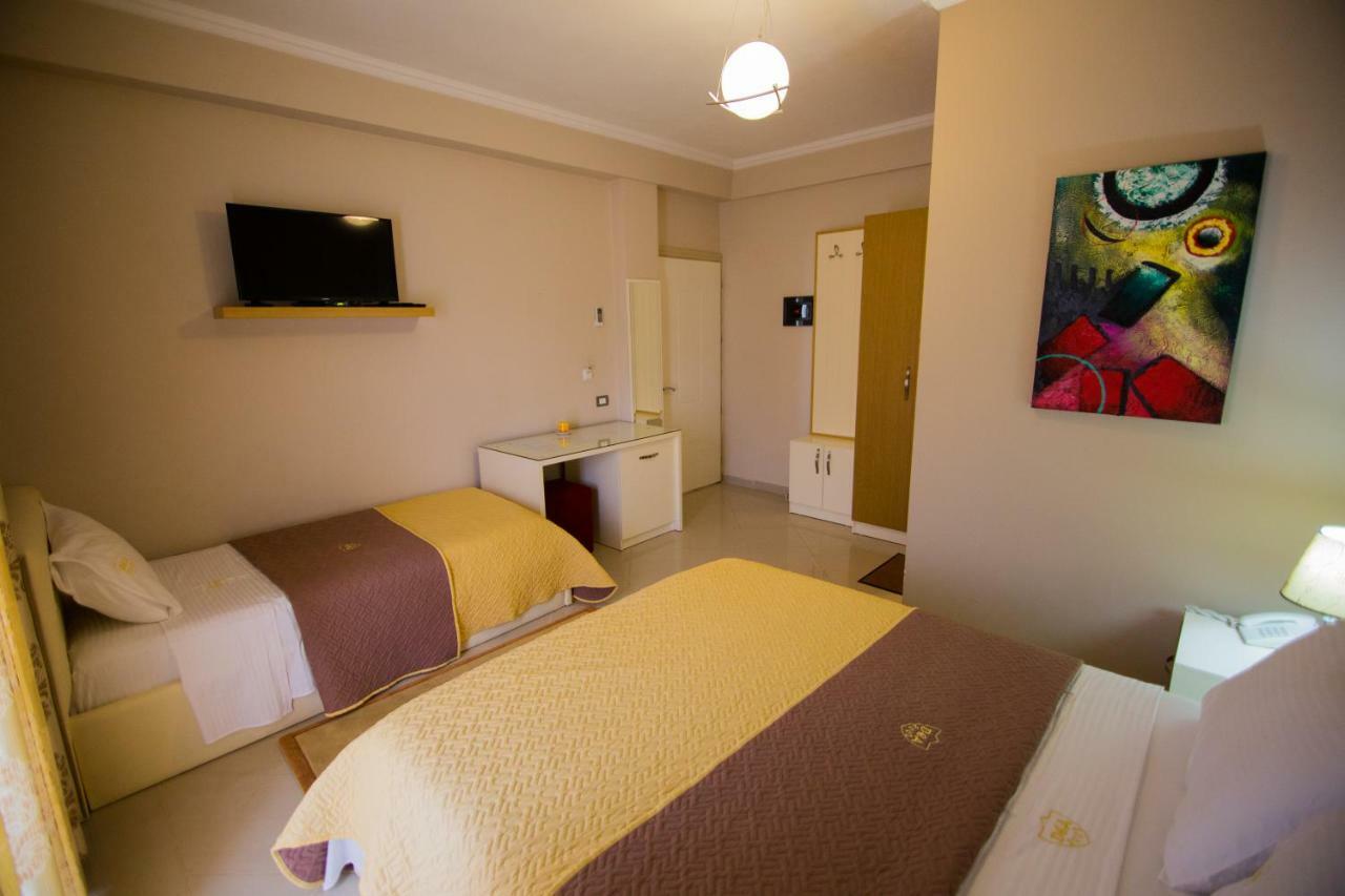Dea Hotel 2002 Корча Экстерьер фото